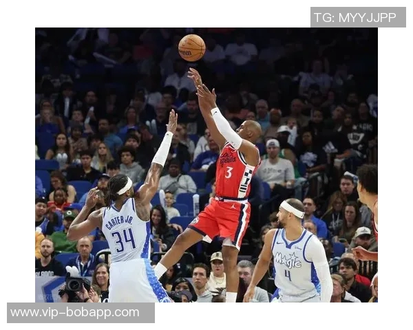 保罗谈退役传闻:我仍有许多比赛可打更想陪伴家人 保罗谈退役传闻:我仍有许多比赛可打更想陪伴家人