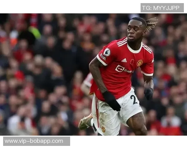 万比萨卡如战神般表现出色曼联仅花1760万引进铁锤新星 万比萨卡如战神般表现出色曼联仅花1760万引进铁锤新星